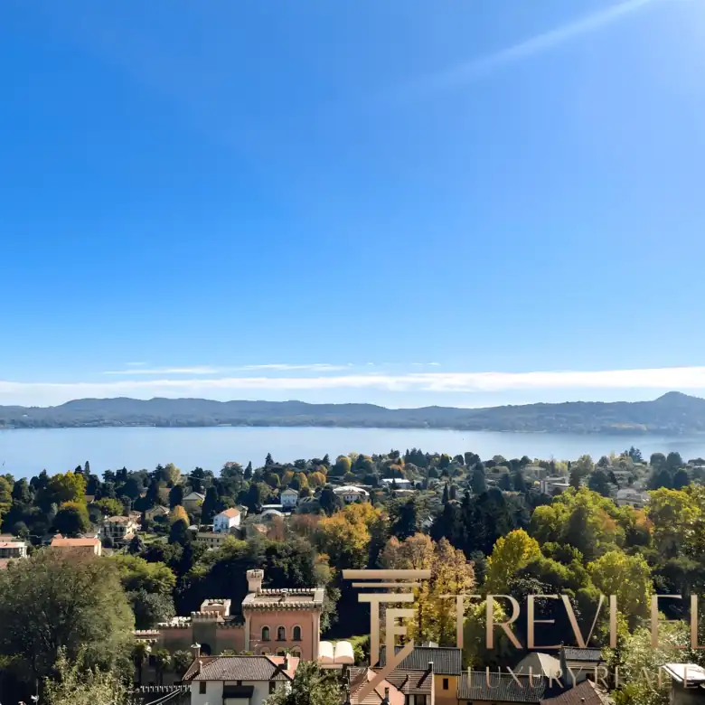 Scenic view of Lake Maggiore from the villa’s elevated hill position.